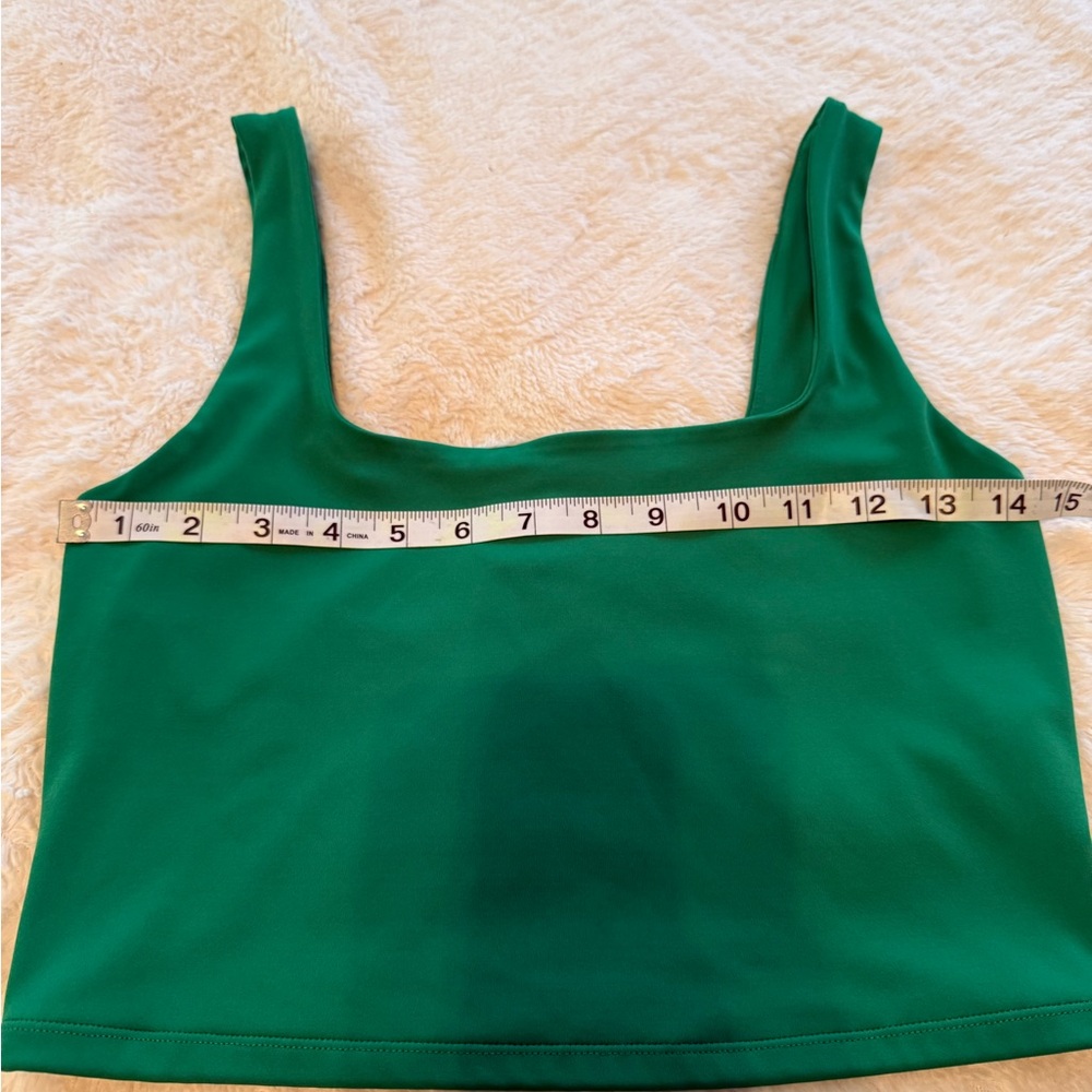 Express Vibrant Green Sleeveless Crop Top - Picture 4 of 6